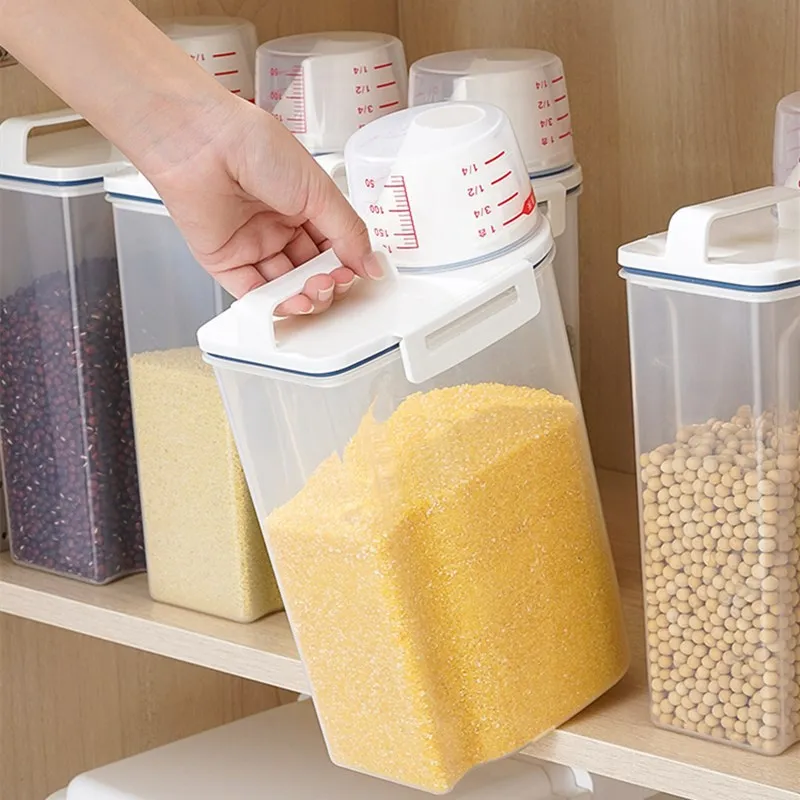 Rice Container Bin with Pour Spout Plastic Clear 2KG or 1.5KG Portable Dumpable Dry Grain Storage Tank with Measuring Cup