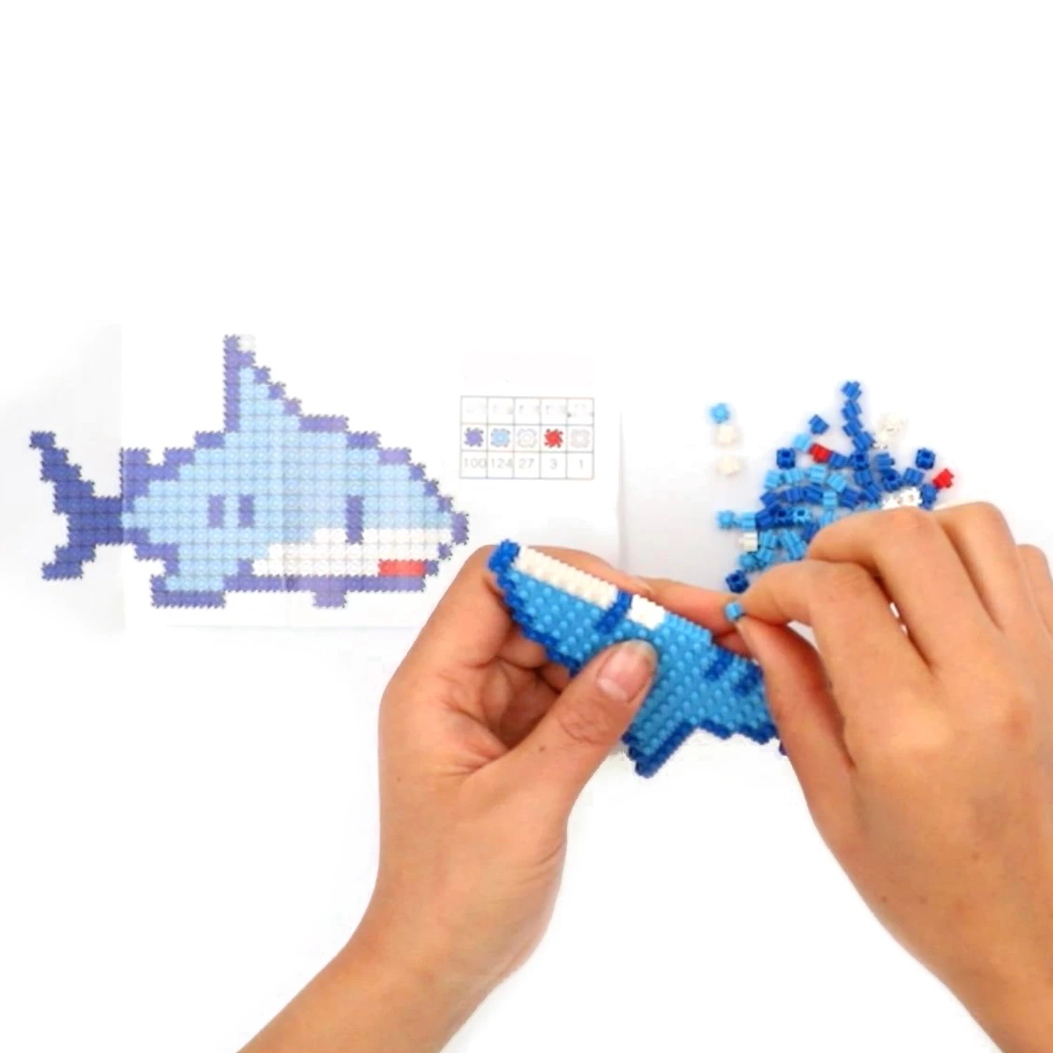 DIY Handmade shark building blocks Kit Kids Science Education toys Beginner  family game Puzzles Keychain