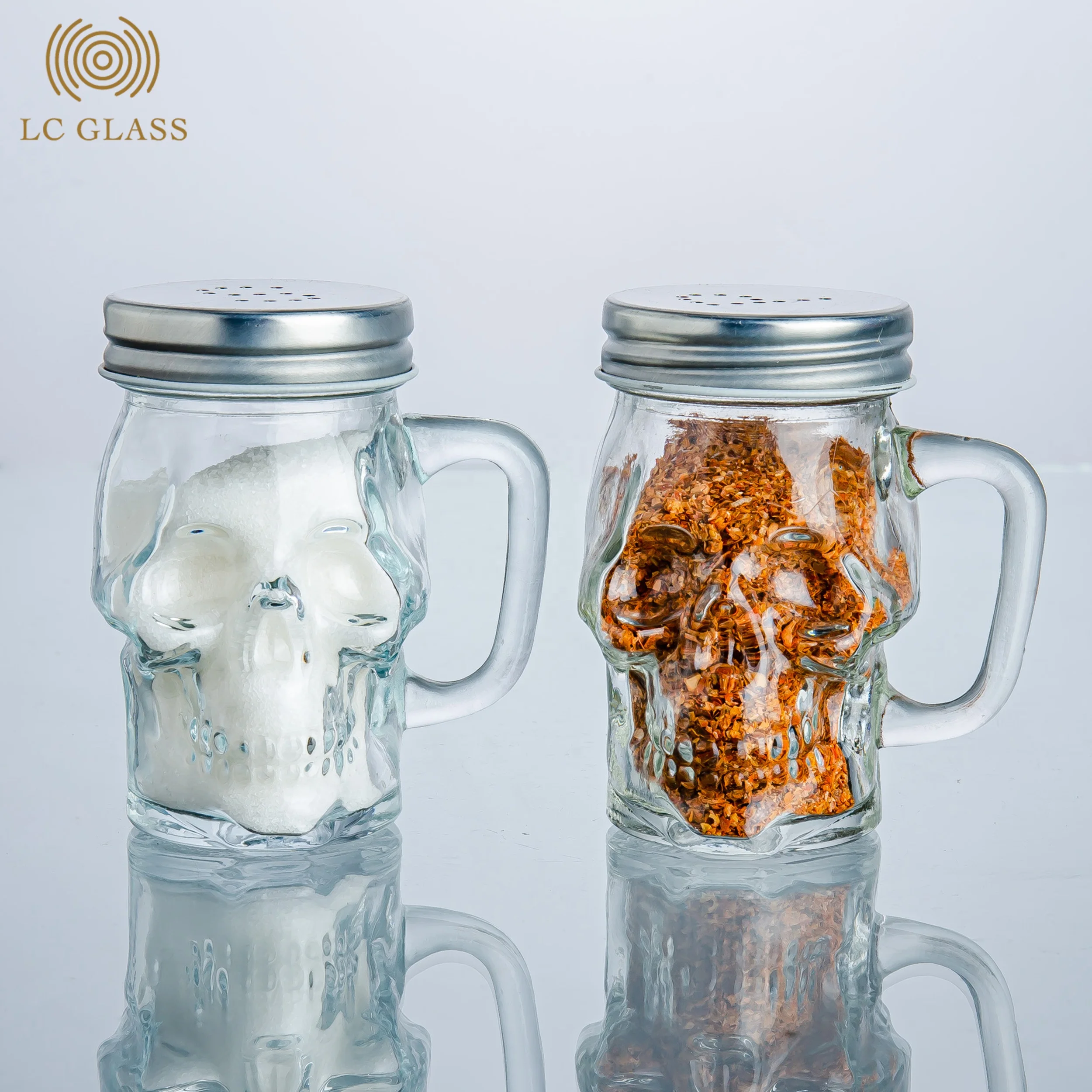 wholesale skull mini 120ml Small glass bottle with handle Candy Can glass food container pudding glass jar with lid