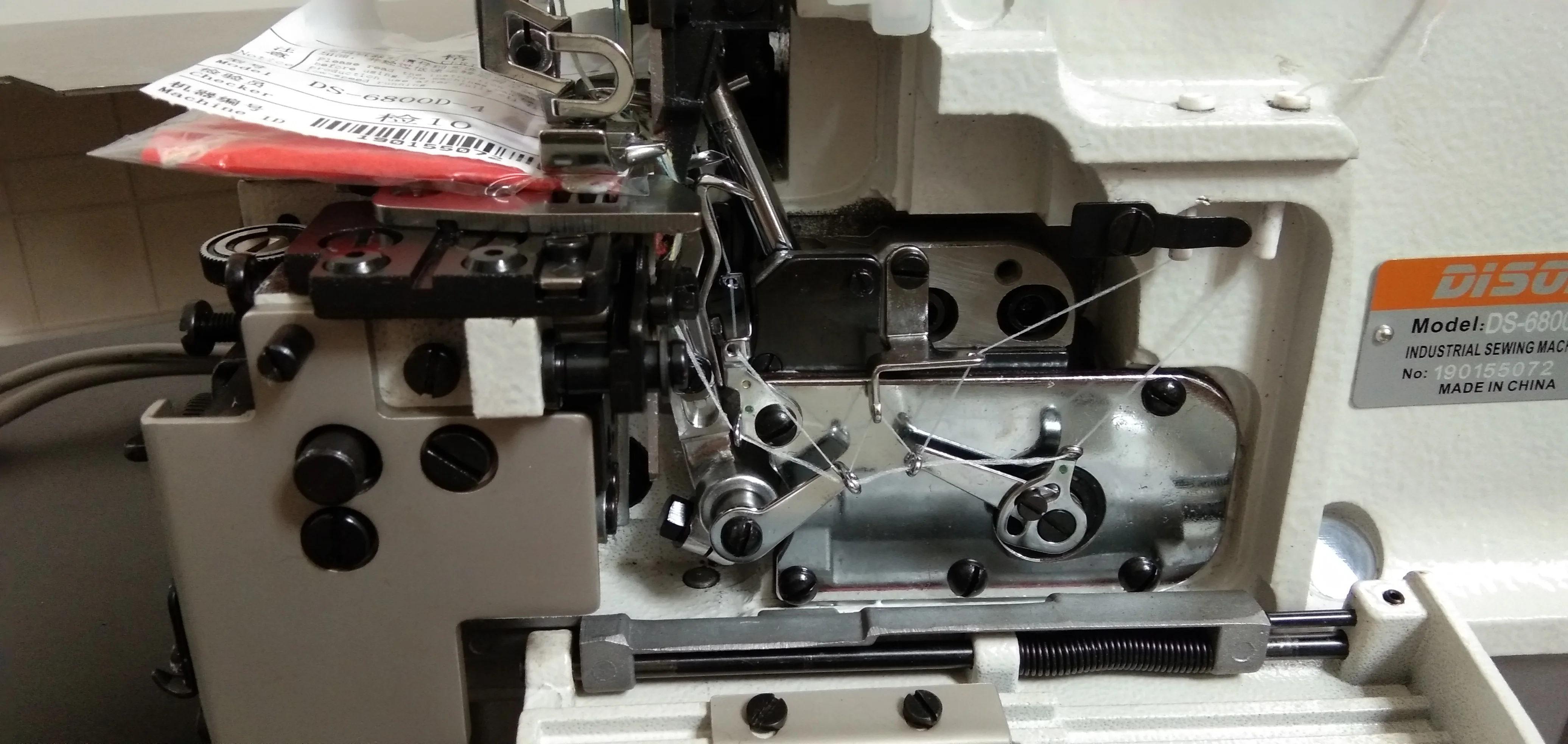 DS-6800D-4 High speed over lock stitch sewing machine with back stitching,overlock sewing machine industrial