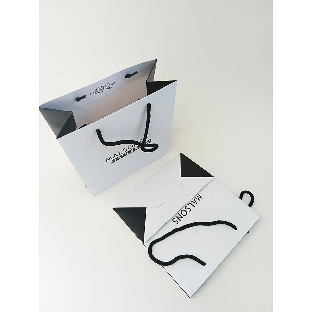 Wholesale Custom Logo Luxury White Paper Recyclable Gift Bags Shopping Bags Cardboard Paper Bag  with black printing