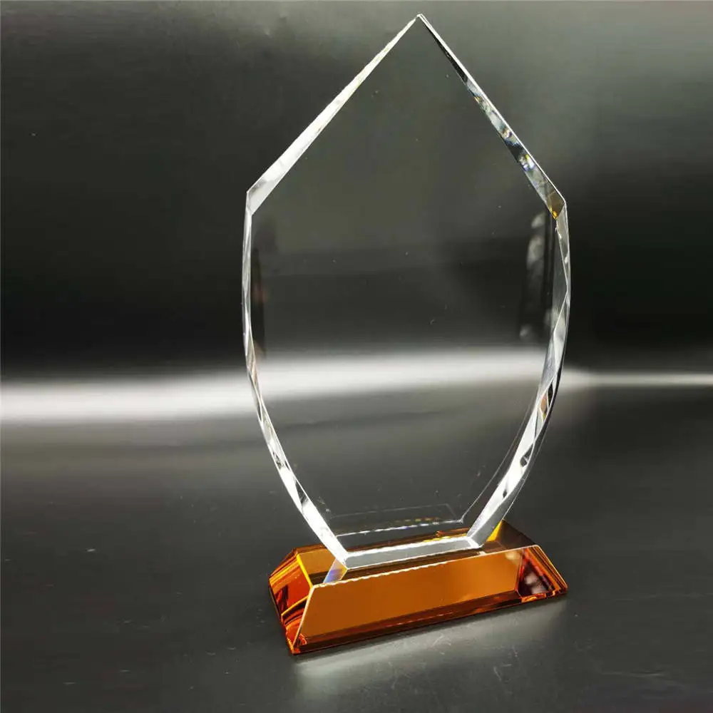 Customized 3d Carved Circular Blank Glass K9 Crystal Trophy Transparent Crystal Plaque By The Manufacturer