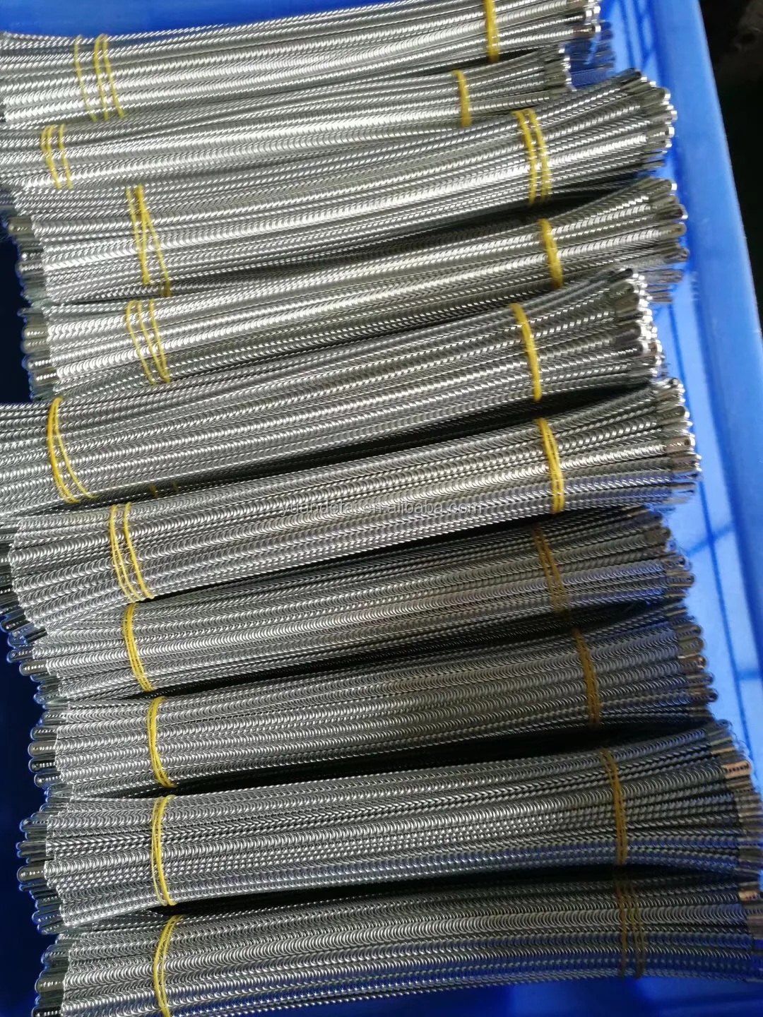 
Wholesale Spiral Bone Galvanized Memory Stainless Steel Bra boning For Corset/Shaper/Waist Training/Underwear/Wedding Dress 