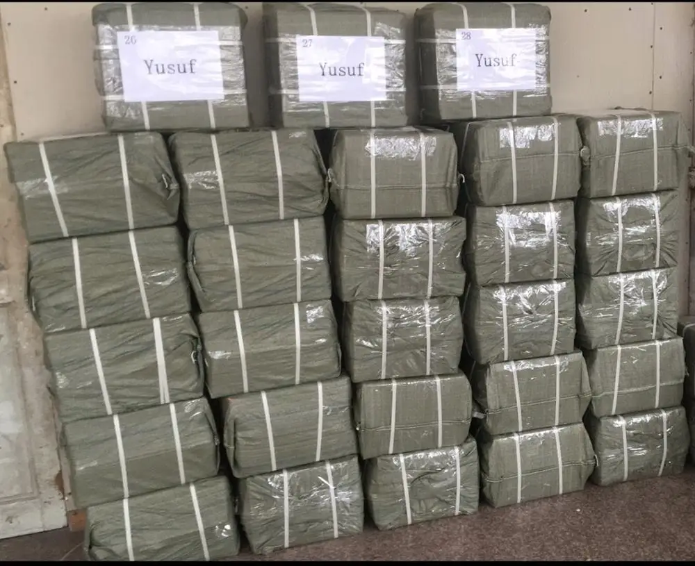  Горячая Распродажа для оптовой продажи пружинный три заглушки под заказ 2 отверстия пластиковый замок