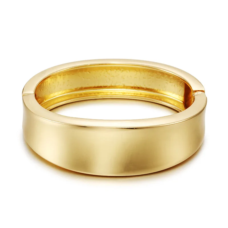 High Quality Oversize Alloy Bracelet for Women Thickened Vintage Style Arc Frosted Gold-Plated with Diamond Factory Wholesale