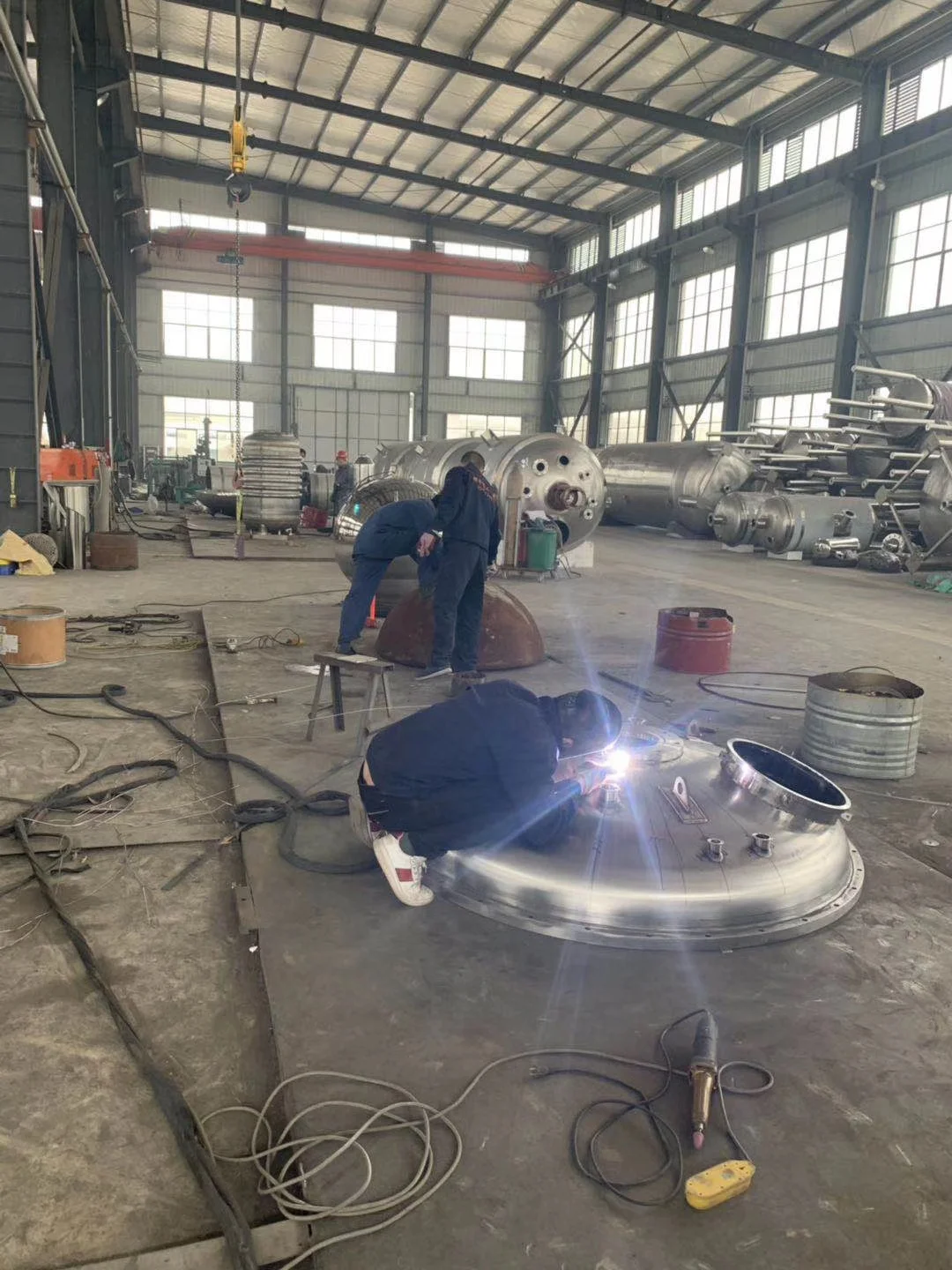 Reactor Agitating Reaction Vessel Jacketed Heating Reaction Tank Alkyd Resin Reaction Kettle Continuous Stirred Chemical Reactor