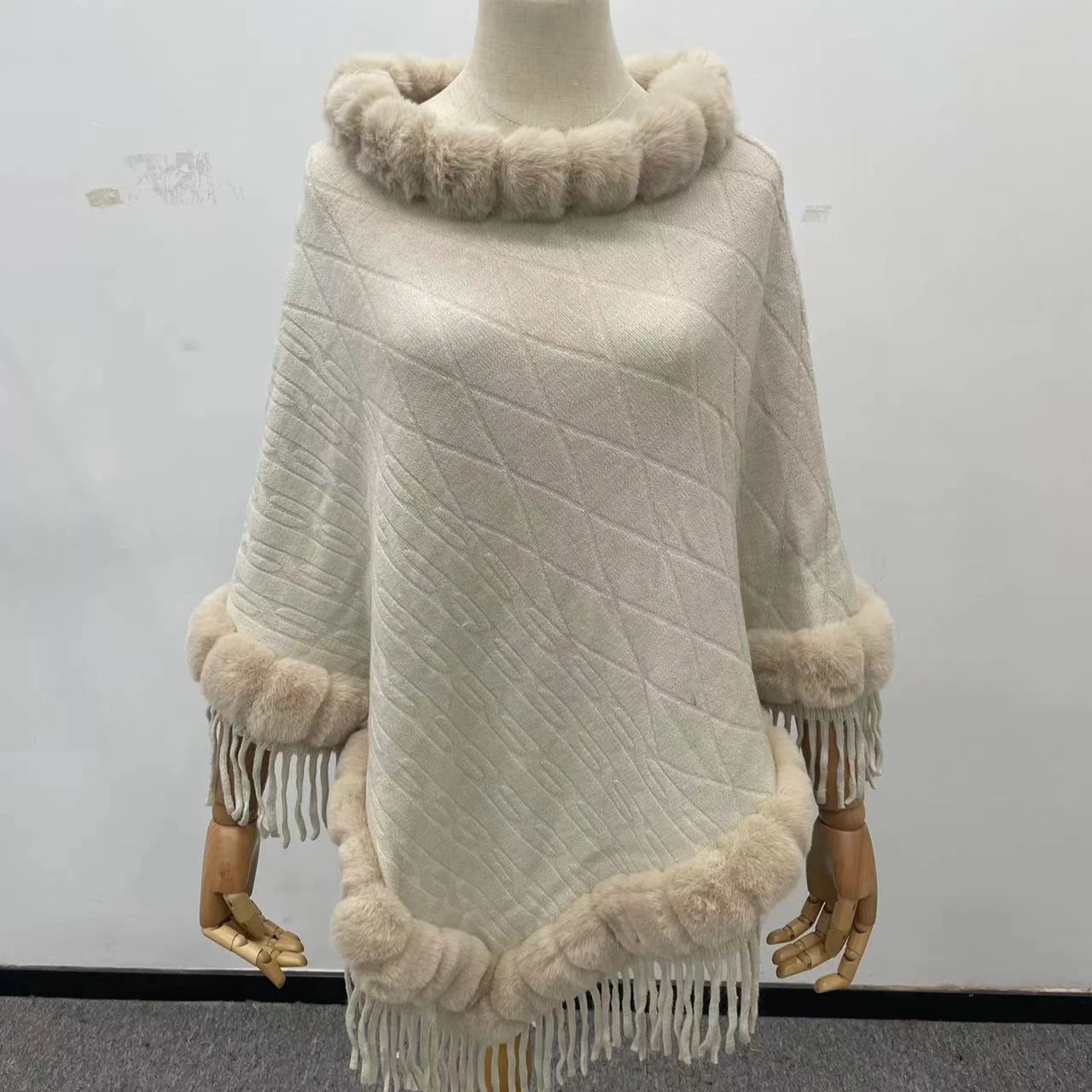 Winter women soft poncho knitted ponchos with faux fur bar decoration