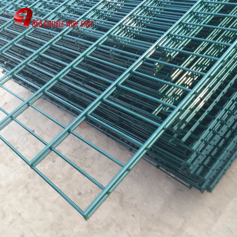 High Quality Hot Sales Powder Coated Double Welded Wire Mesh Farm Fence