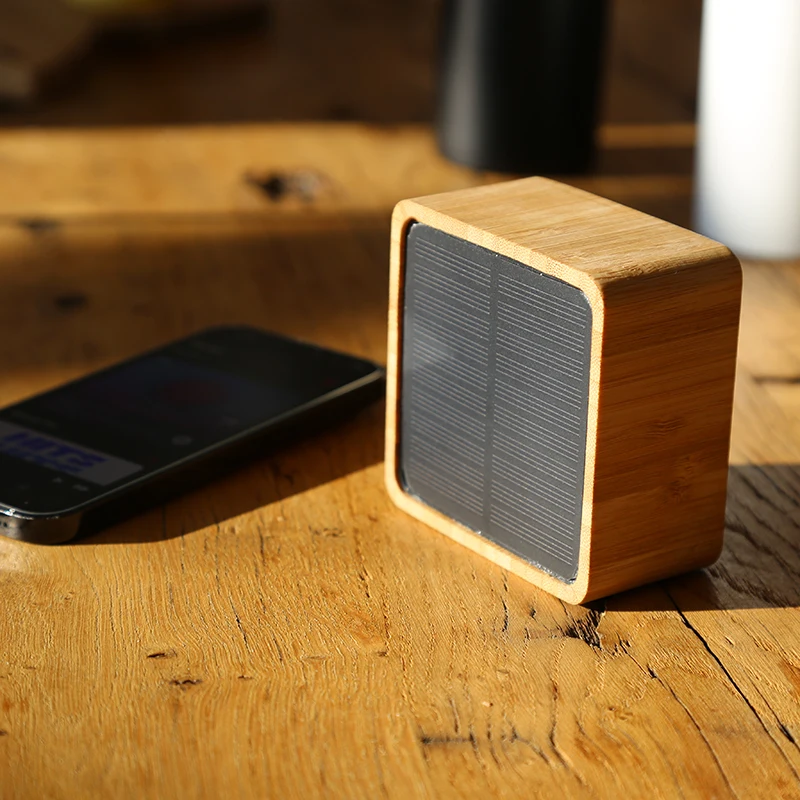 Bamboo 5W Custom Logo Small Mini Speaker Outdoor Powered Solar Bluetooths speaker