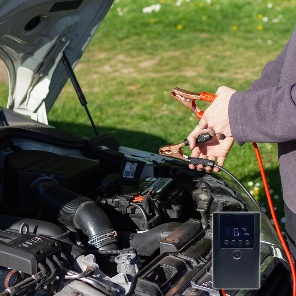 Mini Tire Inflator Digital LED Portable 12V  Car Air Pump Portable Air Compressor With Solar Panel Charger