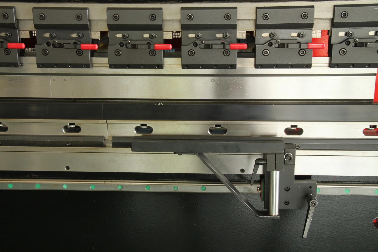 convenient mini hydraulic small pressbrake bending machine folding machine