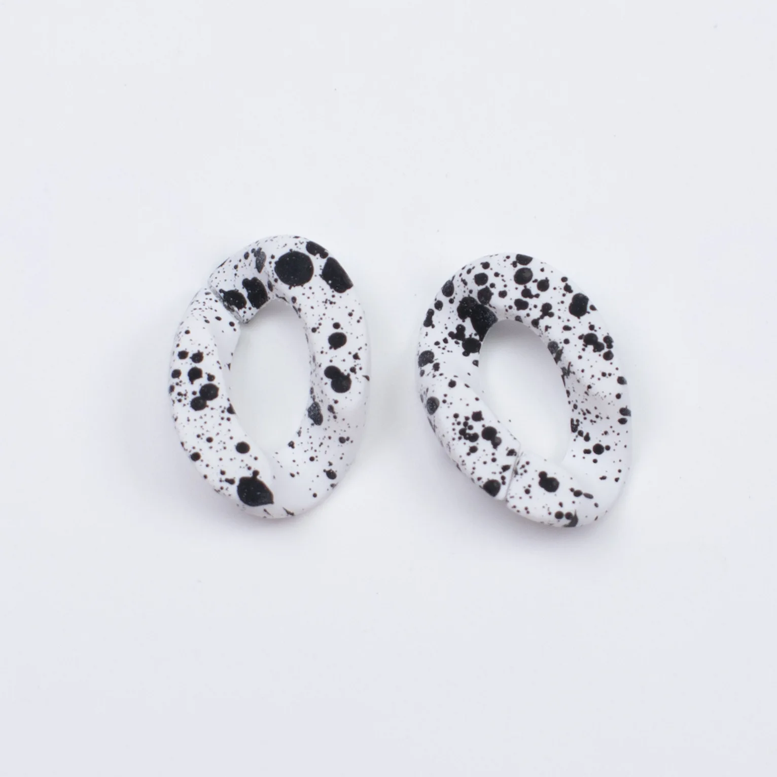 21*30mm Tie Dye Acrylic Twisted Chains Assembled Parts Bead Matte Texture Accessories for DIY Jewelry Findings Wholesale