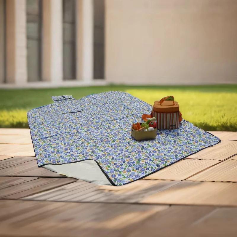 Custom Printed Waterproof Portable Lightweight Picnic Mat Folding Camping Mattress Blanket