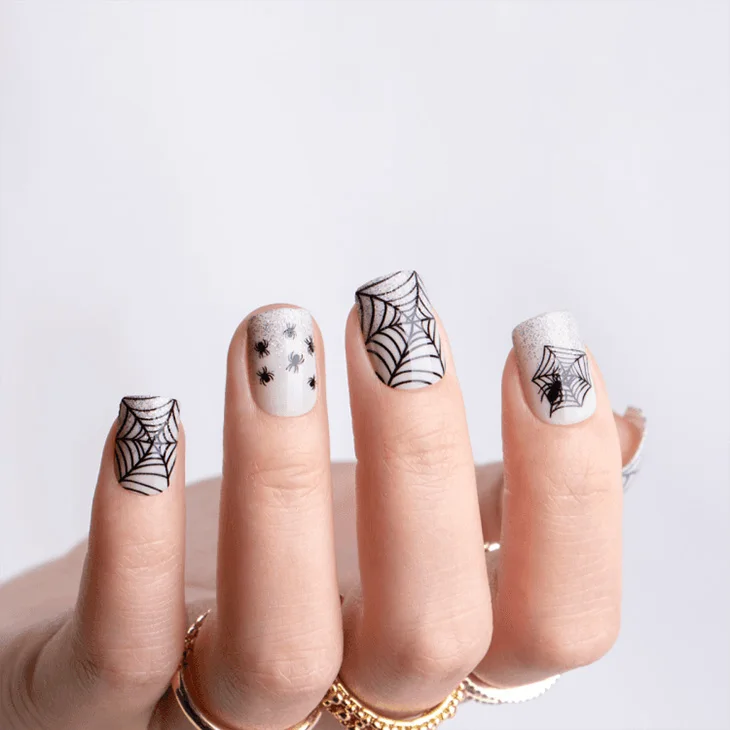 2024 New Fake Art White Stick Senboma Color Press On Manicure Nails And False Eeyelashes