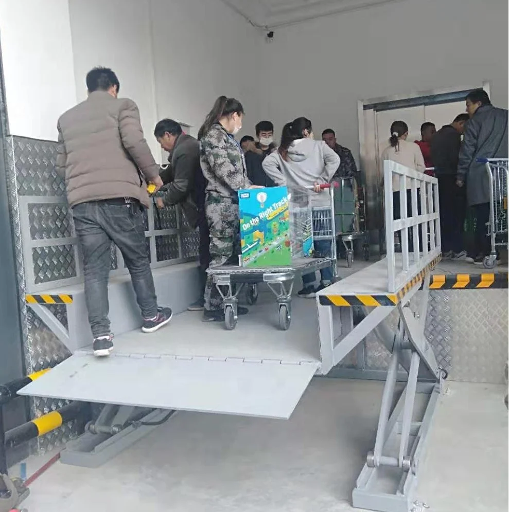 Zhongxiang mobile truck loading unloading container lift table ramp