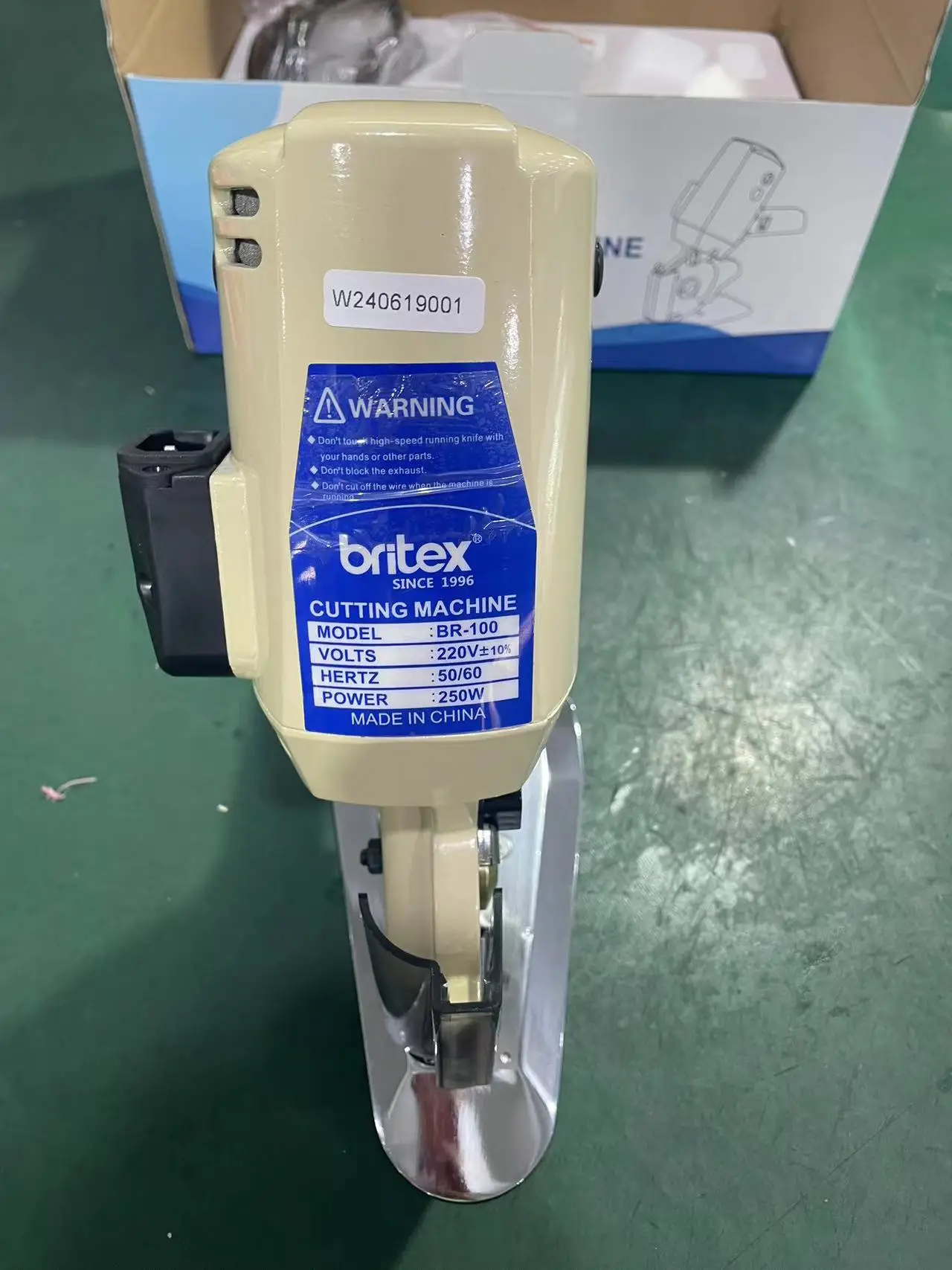 Распродажа Br-100 Britex 250 Вт резак с Круглым лезвием двухсторонние машины для резки ткани цена
