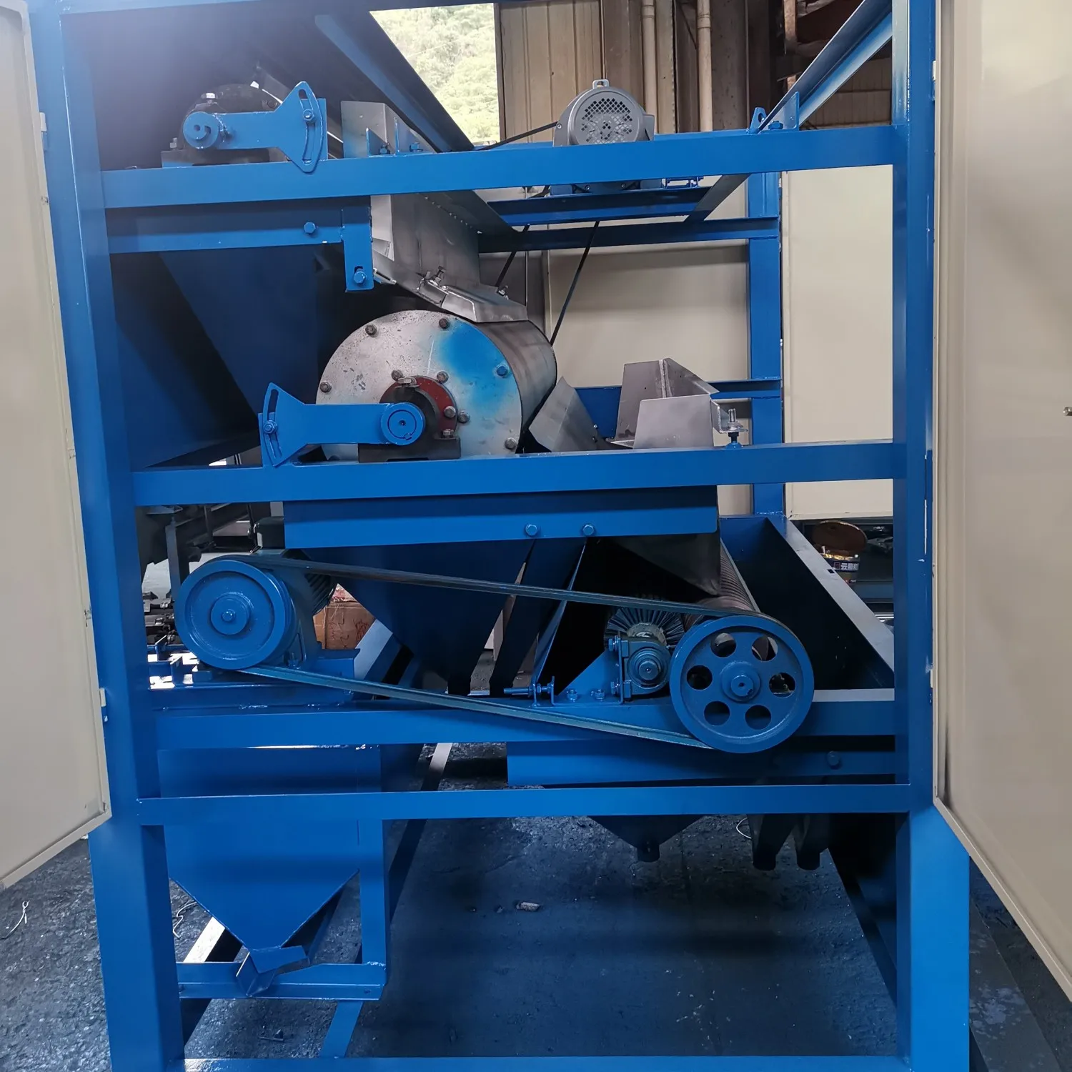 High Intensity Dry Roll Magnetic Separator for Monazite/Ilmenite High Intensity Magnetic Separation Machine