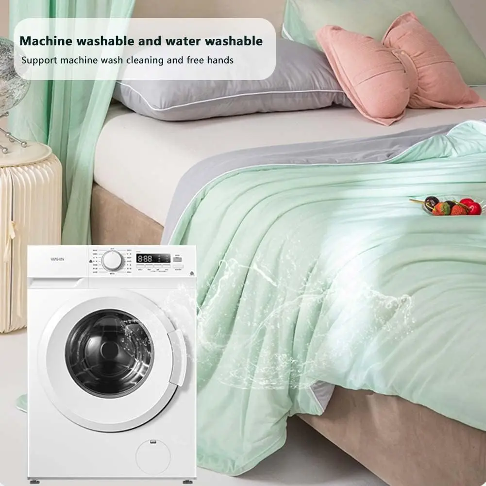 Summer Cool Thin Quilt Washable Cooling Blanket for Hot Sleepers Summer Comforter Bed Quilt
