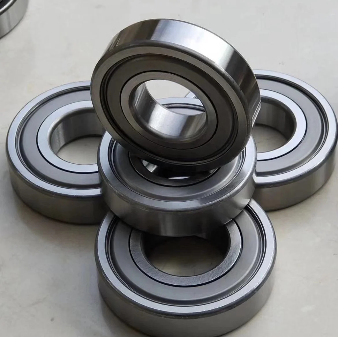 Made In China Stainless Steel Bearing 6201 6202 6203 Deep Groove Ball Bearing