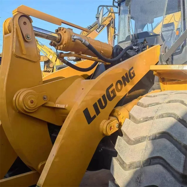 LIUGONG wheel loader 856H 856 5.8 tons high performance low working hours cheap for sale