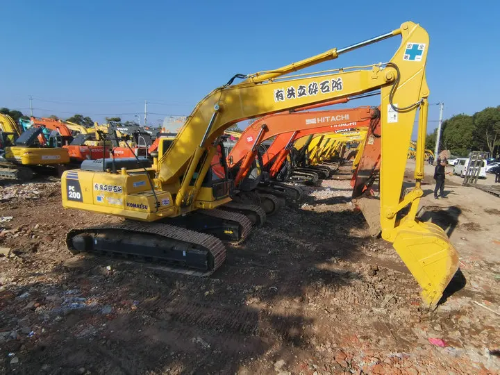komatsu Pc200  Excavator High durability and reliability  used Heavy Duty EquipmentUsed Excavator Pc 200-8 pc210 pc220 sale