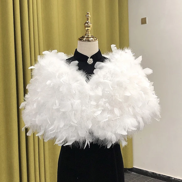 Wholesale fashion women real fur capes fox ponchos turkey feather fur shawl
