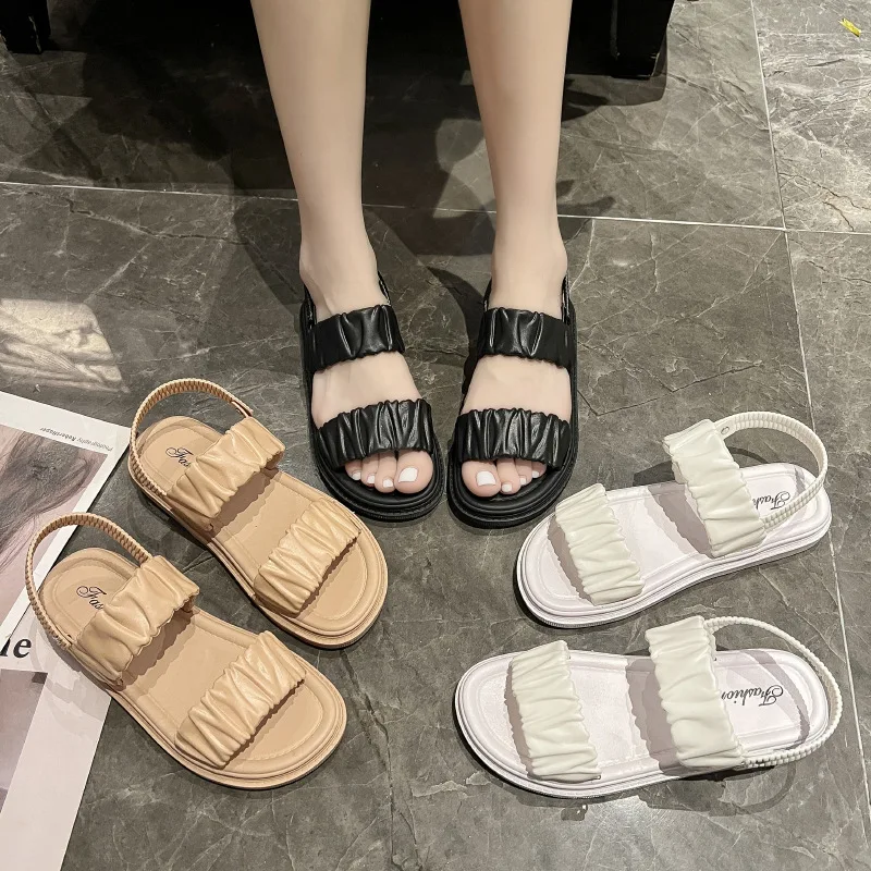 Wholesale of summer new footwear for foreign trade outdoor anti slip slippers fashionable and versatile flat  beach sandals