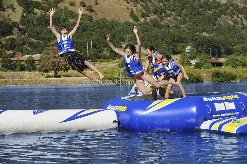 Water inflatable trampoline float