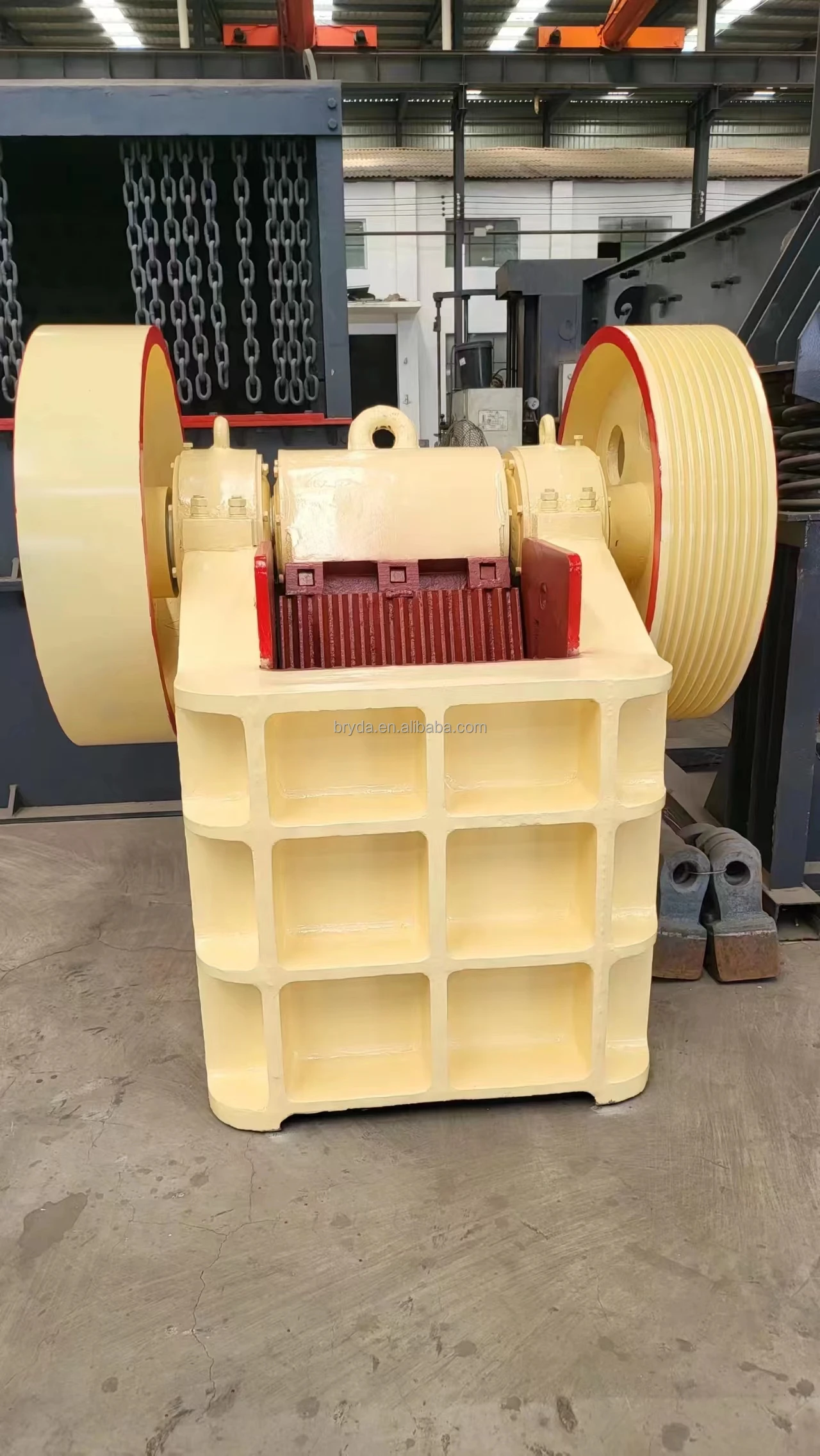 Coarse crushing jaw crusher, large materials can also be broken