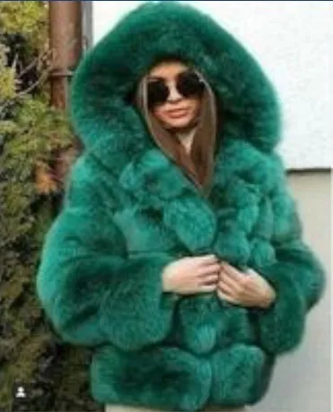 Fluffy Winter Fur Coat Hooded Patchwork Faux Fox Women Light Down hooded Fur Jacket