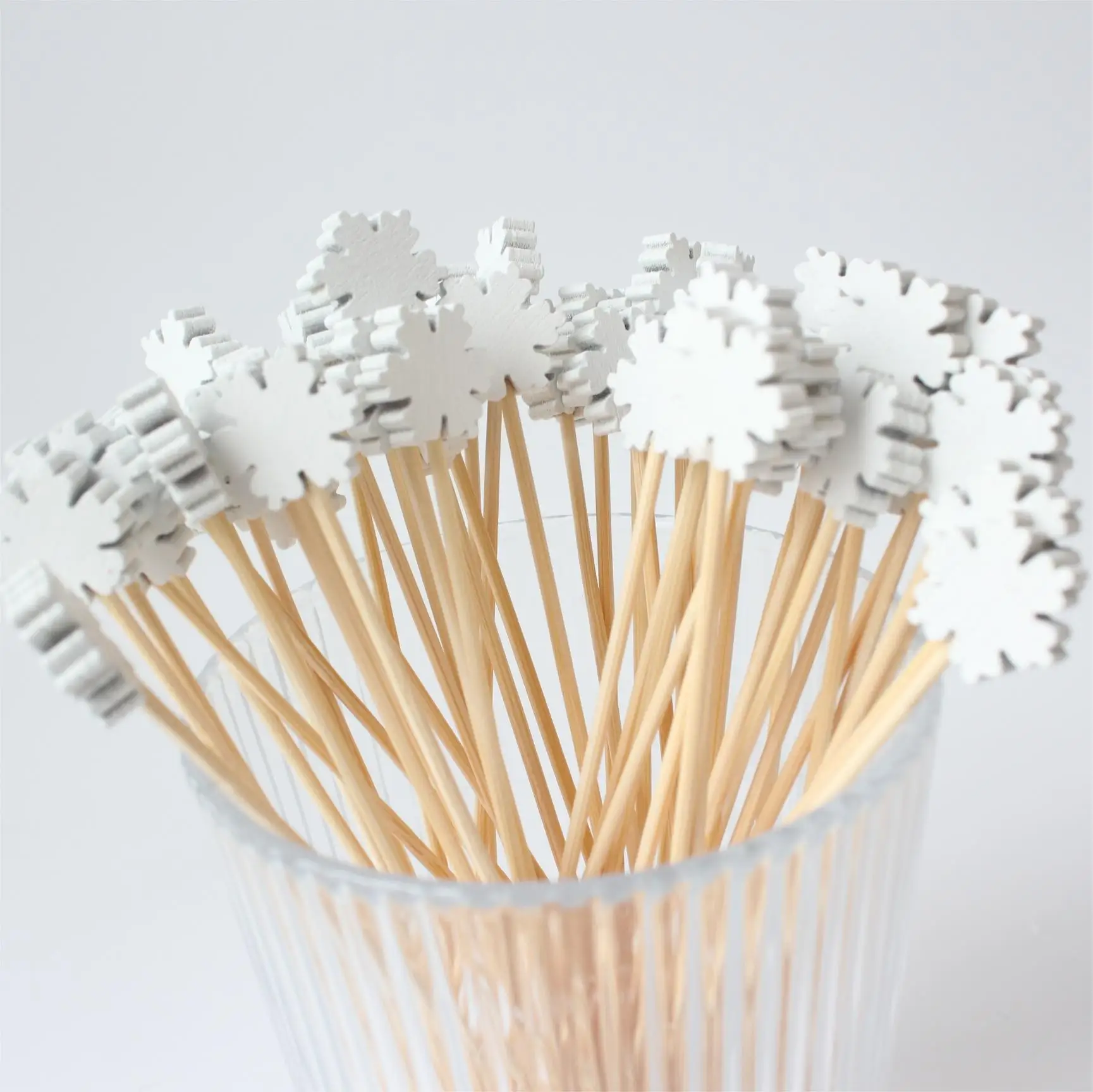 Factory Direct Sales New Christmas Series Fruit Picks Cocktail Stirrer Customizable Bamboo and Wood Skewers