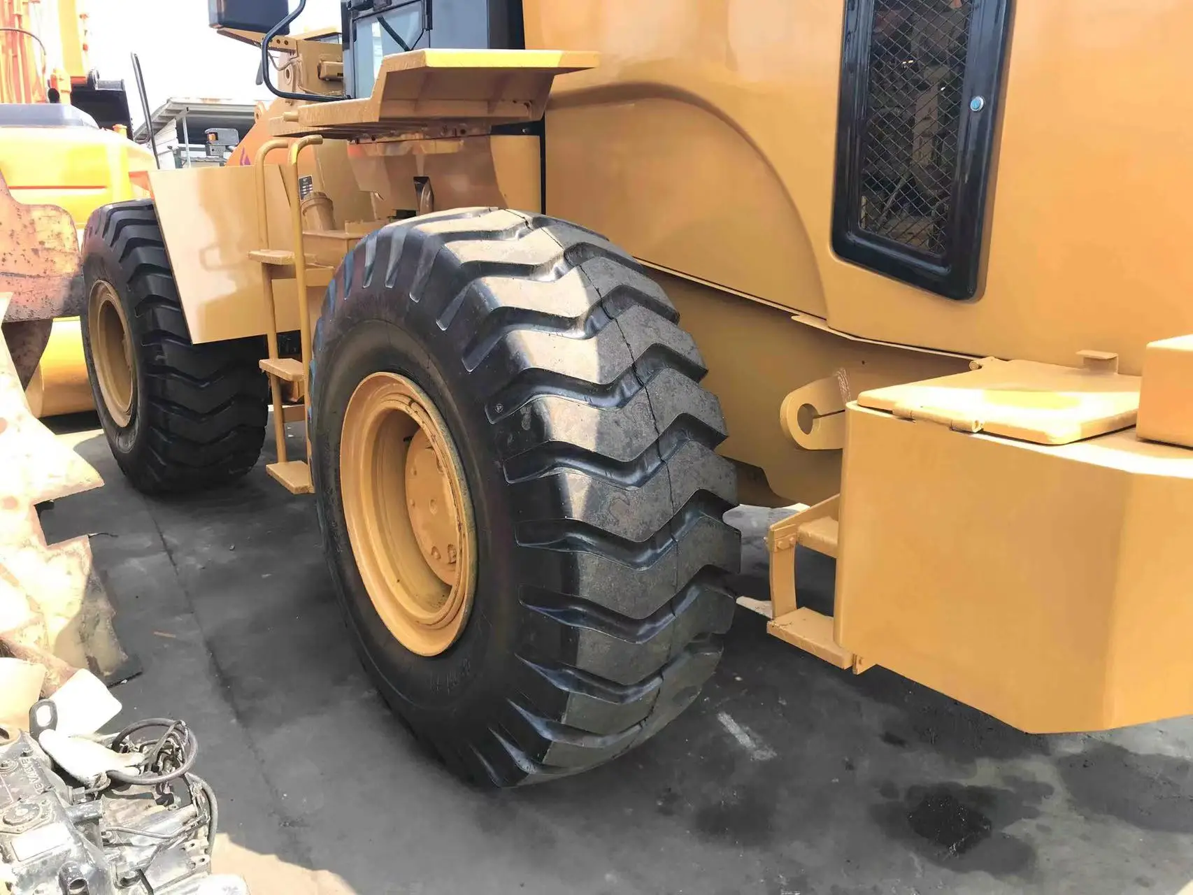 Liugong Earthmoving Machinery Clg856h Wheel Loader Rated 5 Ton Front Loader Wheel Loader