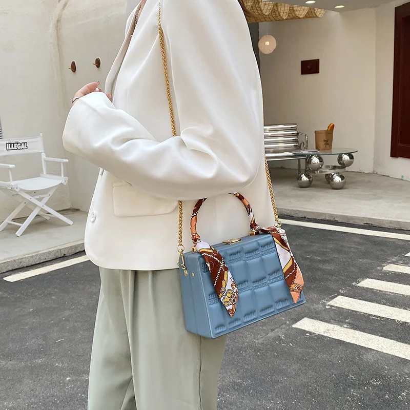  Plaid Ladies 2021 Box Shoulder Crossbody Purses Luxury Chains Women Hand Bags With Scarves Quilted Flap and Handbags