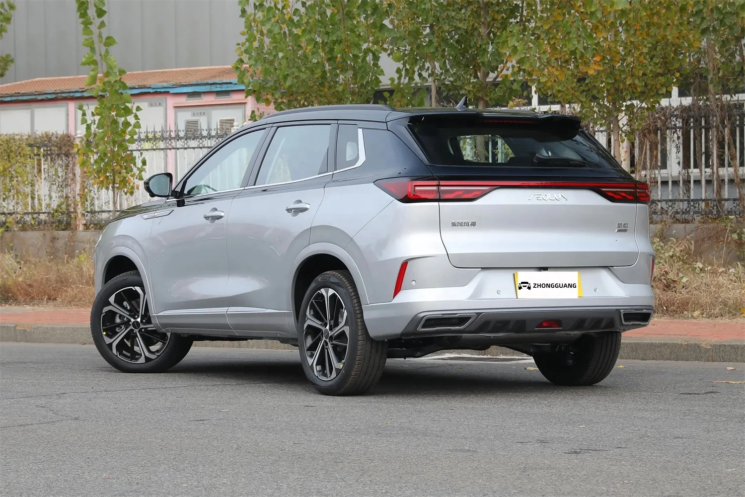 2022 2023 Dongfeng Aeolus Haoji 1 5 т бензиновый гибридный автомобиль