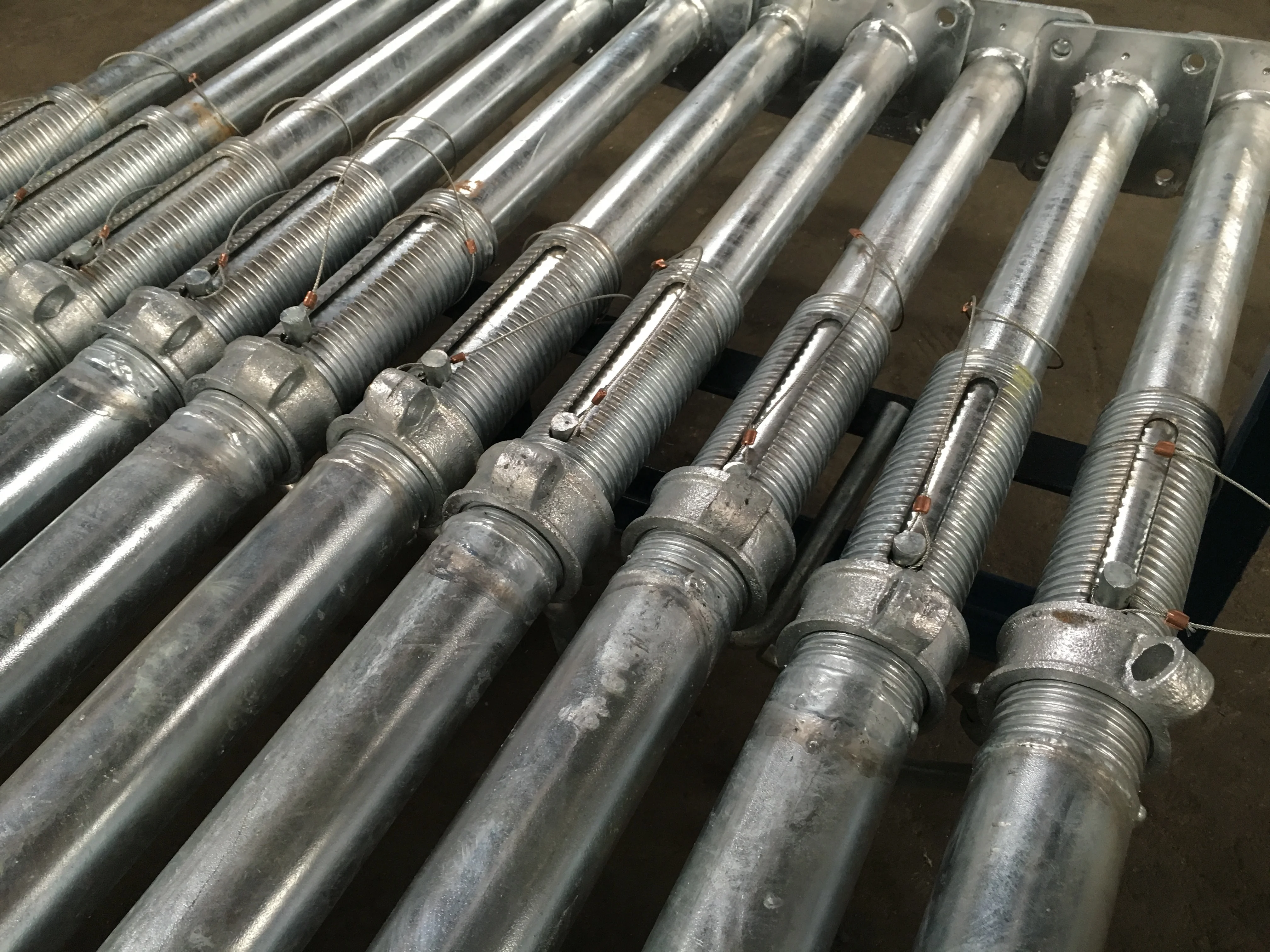 
New Design Scaffolding Iron Post Shores For Sale 