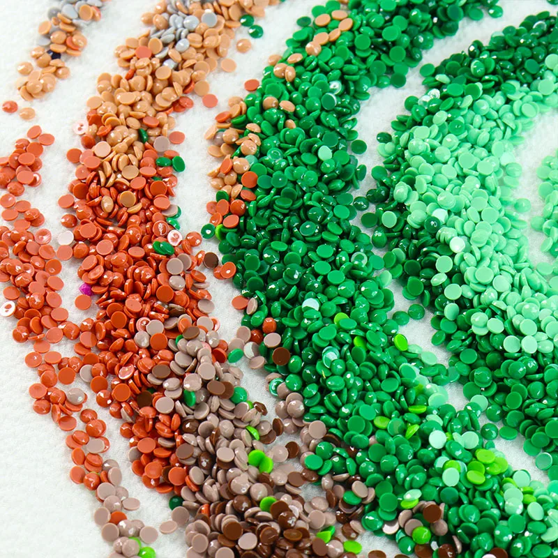 Wholesale 5D Diamond Painting Accessories Round Square Drills Bead Round & Square/ Special Printed Pet on Painting 2KG