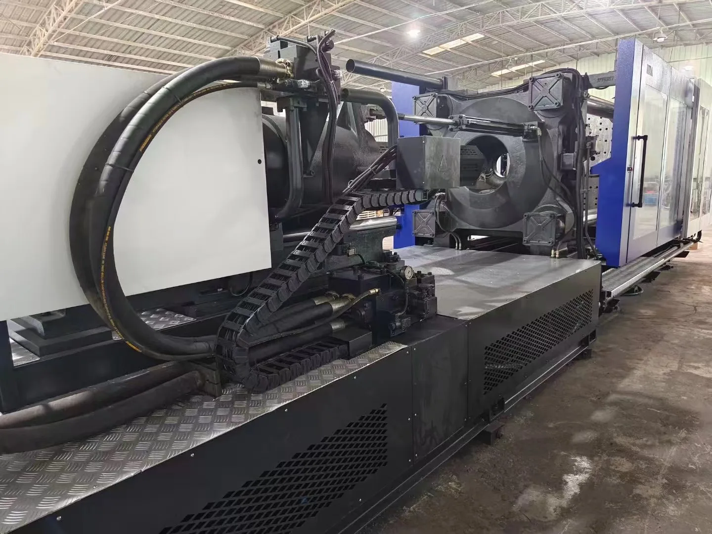 2024 Hot sale used Haitian 1000T Full automatic cold chamber die casting machine metal injection molding machine ready to ship