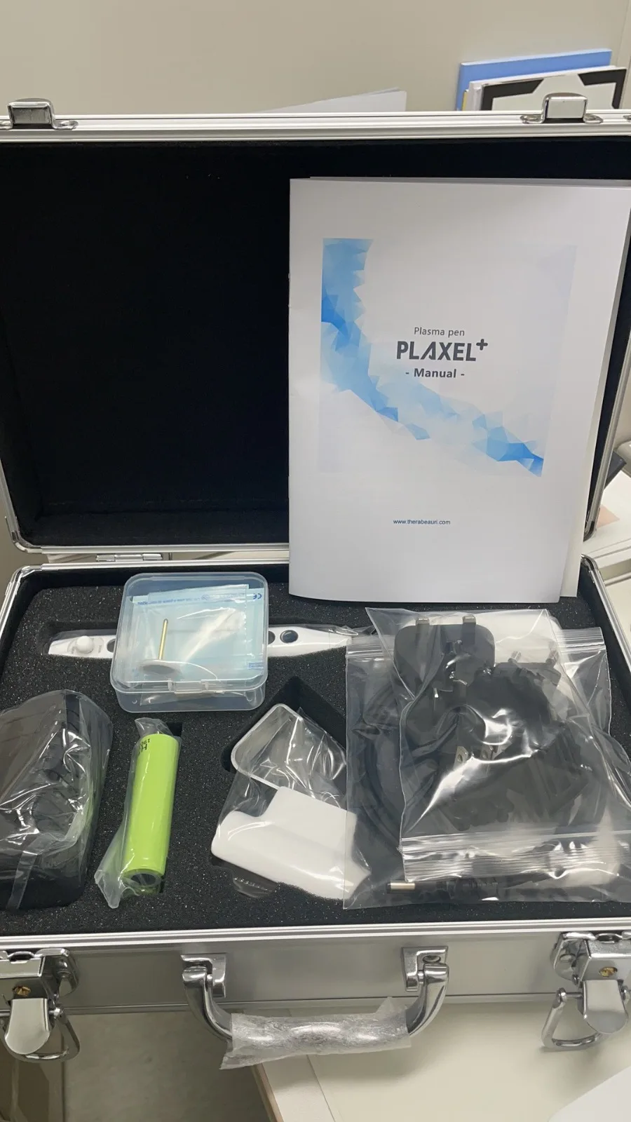 Plaxage Pores mole laser Korea plaxel plus plasmapen fibroblast plasma pen  for eyelid tightening and lifting plasma pen