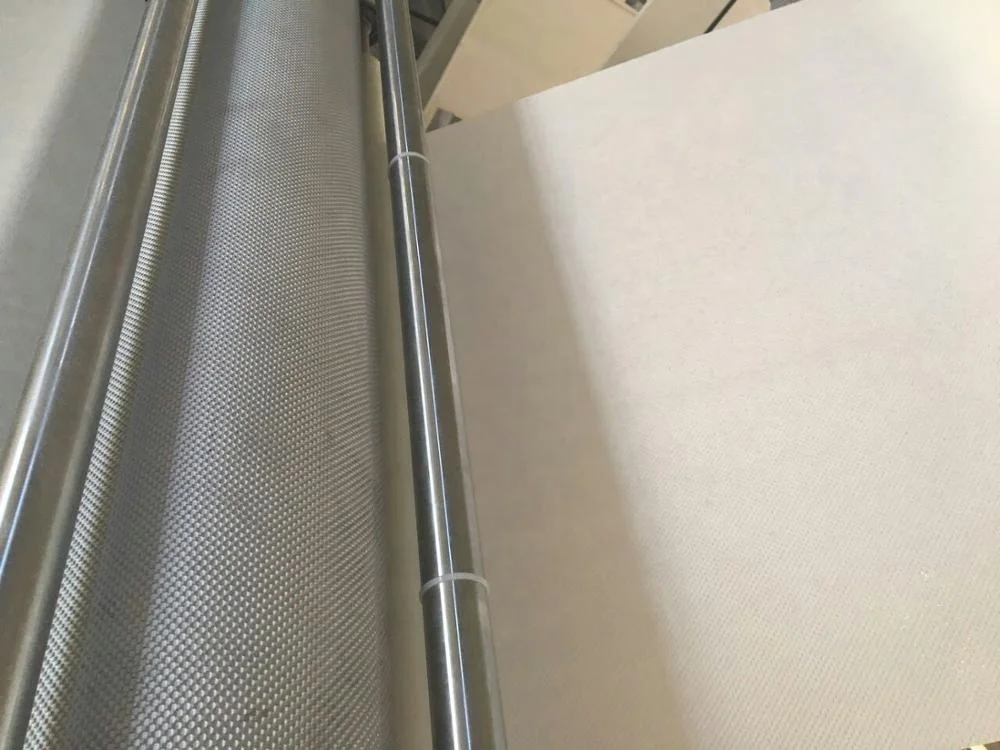 Fully automatic Tissue Paper Converting Machine to make hand towel paper