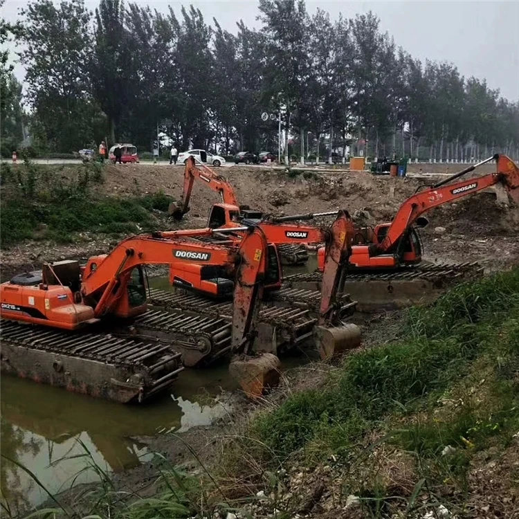 Amphibious Excavators with Pontoon 21ton with Cheap Price Ekskavator Amfibi dengan Pontoon 21ton dengan Harga Murah