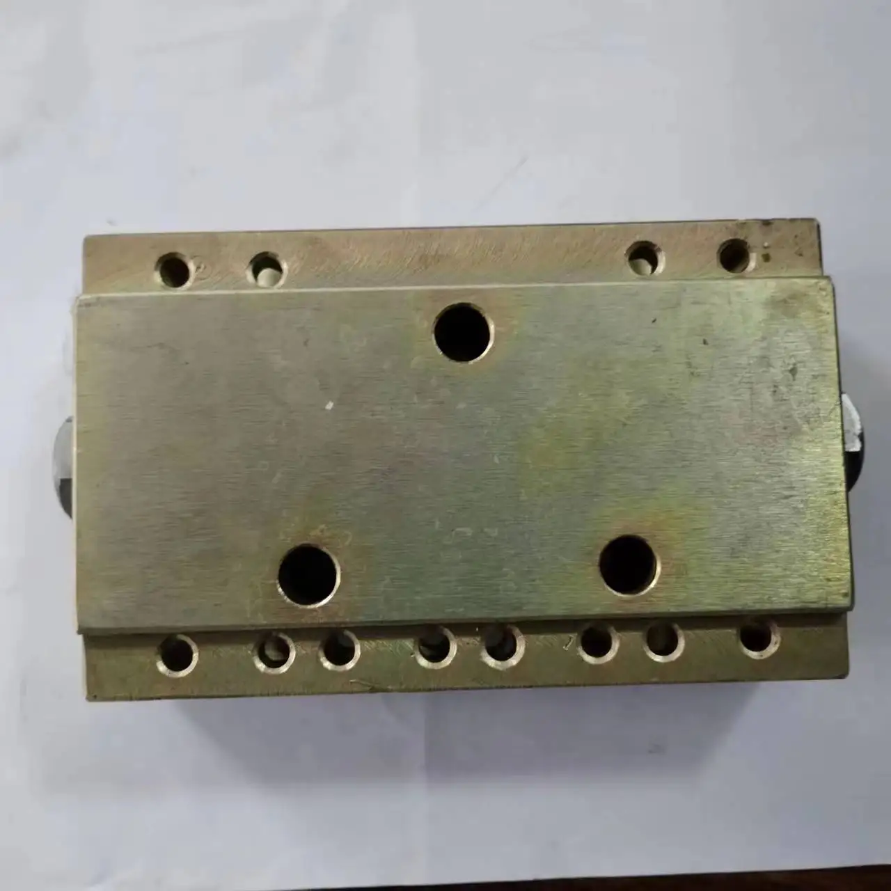 Hot selling factory price mining machinery and equipment hydraulic control two-way lock for liquid