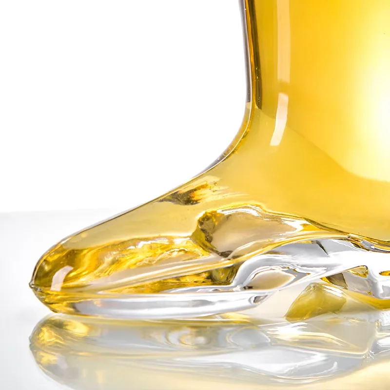 Wholesale 16OZ Transparent Boot Shape Glasses Beer Glass Cup Crystal Material Cup Bar Glassware For Bar Hotel