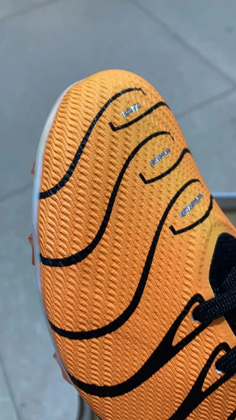 2024 New Factory Brand Mens Womens Waterproof Air Tn Fg Football Soccer Shoes Cleats Wholesale Zoom Football Soccer Shoes Boots