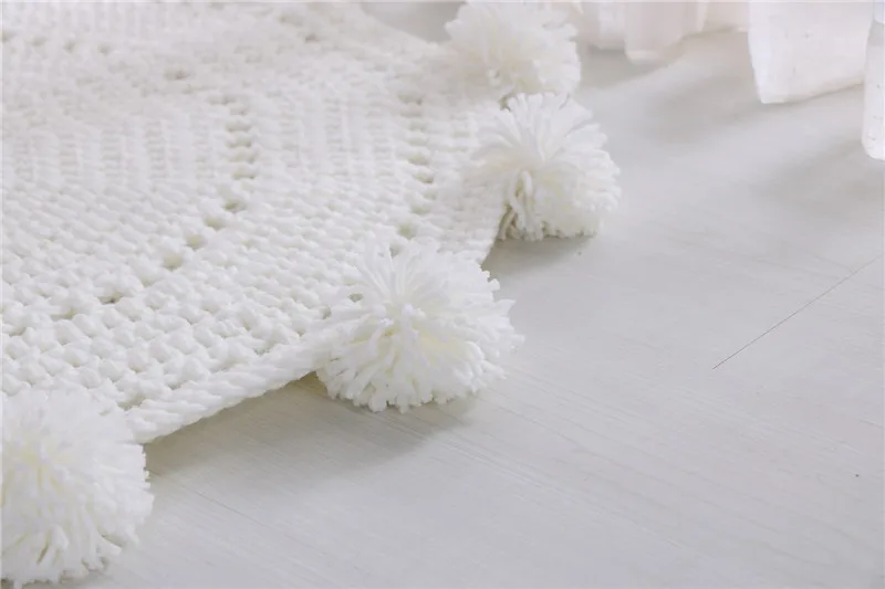  Hollow-out Pompom Kid Room Decor Rug Iceland Yarn Chunky Knit Hand Crochet Home Mat Thick Soft Diameter 80CM Picnic
