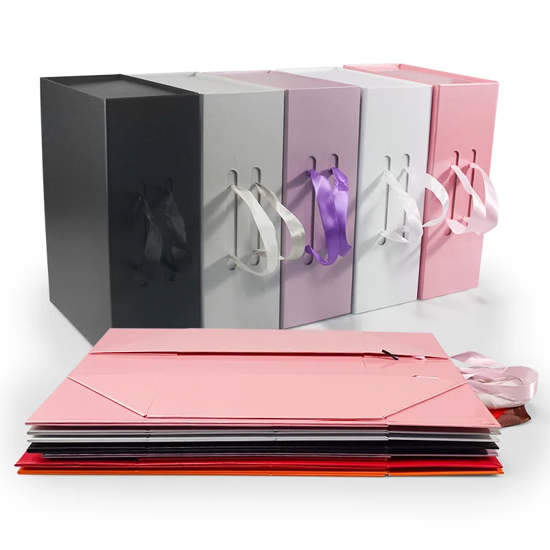 Wholesale Clothes Shoe Packaging Folding Paper Custom Logo Eco Friendly Luxury Oem Colour Magnetic Closure Gift Box