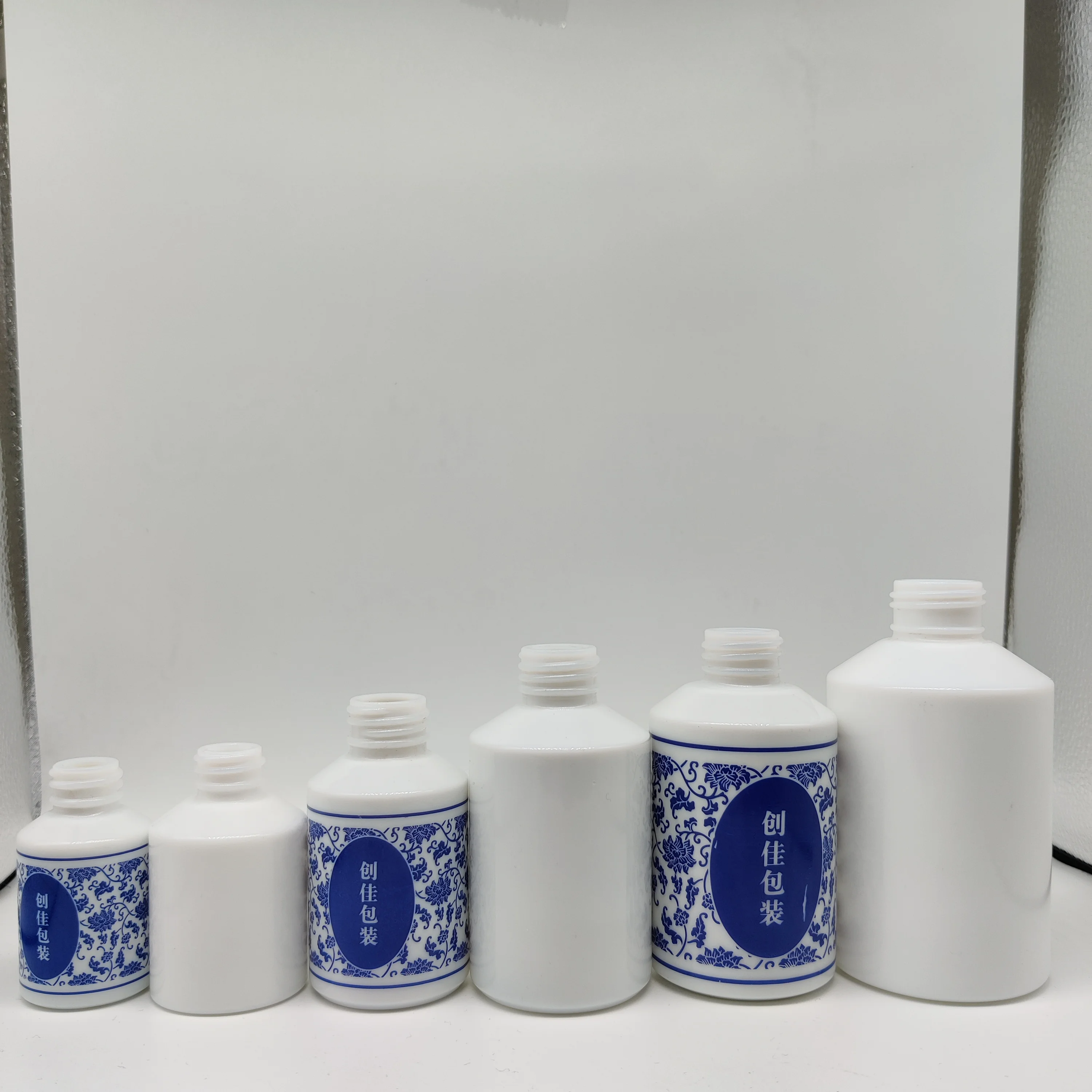 cosmetic packaging 30ml opal white essential oil glass bottle with natural wood dropper