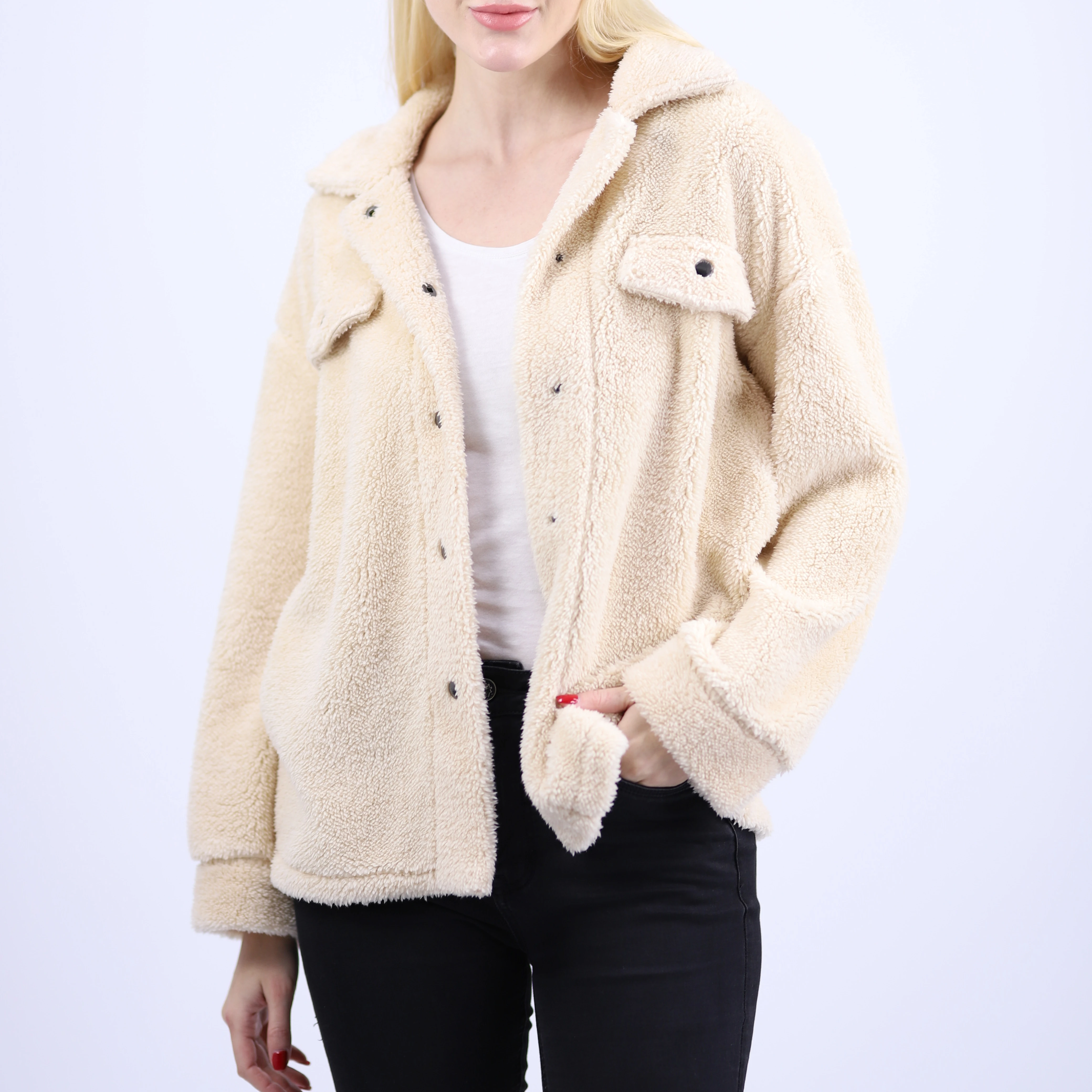 
Hot Selling Winter Women Fashion Single Breasted Polar Fleece Outerwear Lady Trendy Short Designed Thermal Casual Jacket 