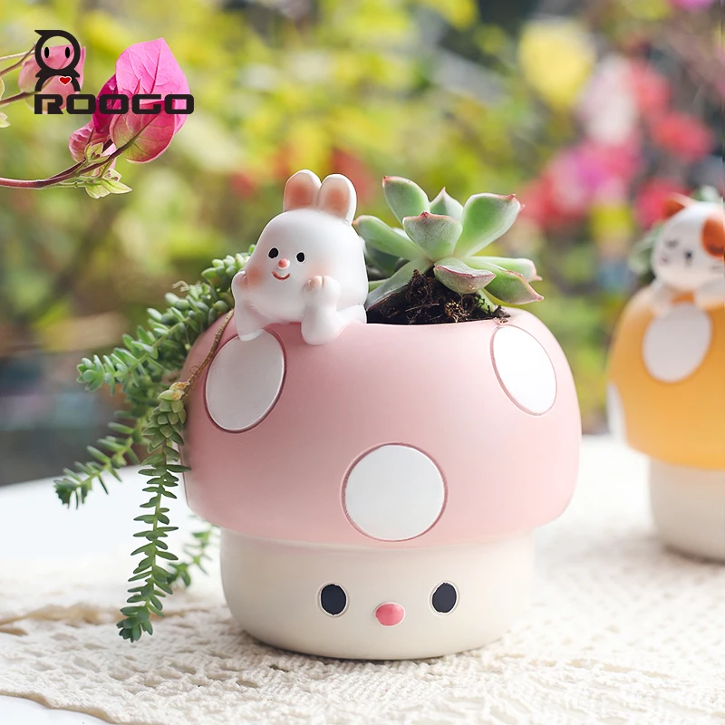 Roogo Mushroom Shape Animal Flower Pot Decorative Planter Shoes Like Pots