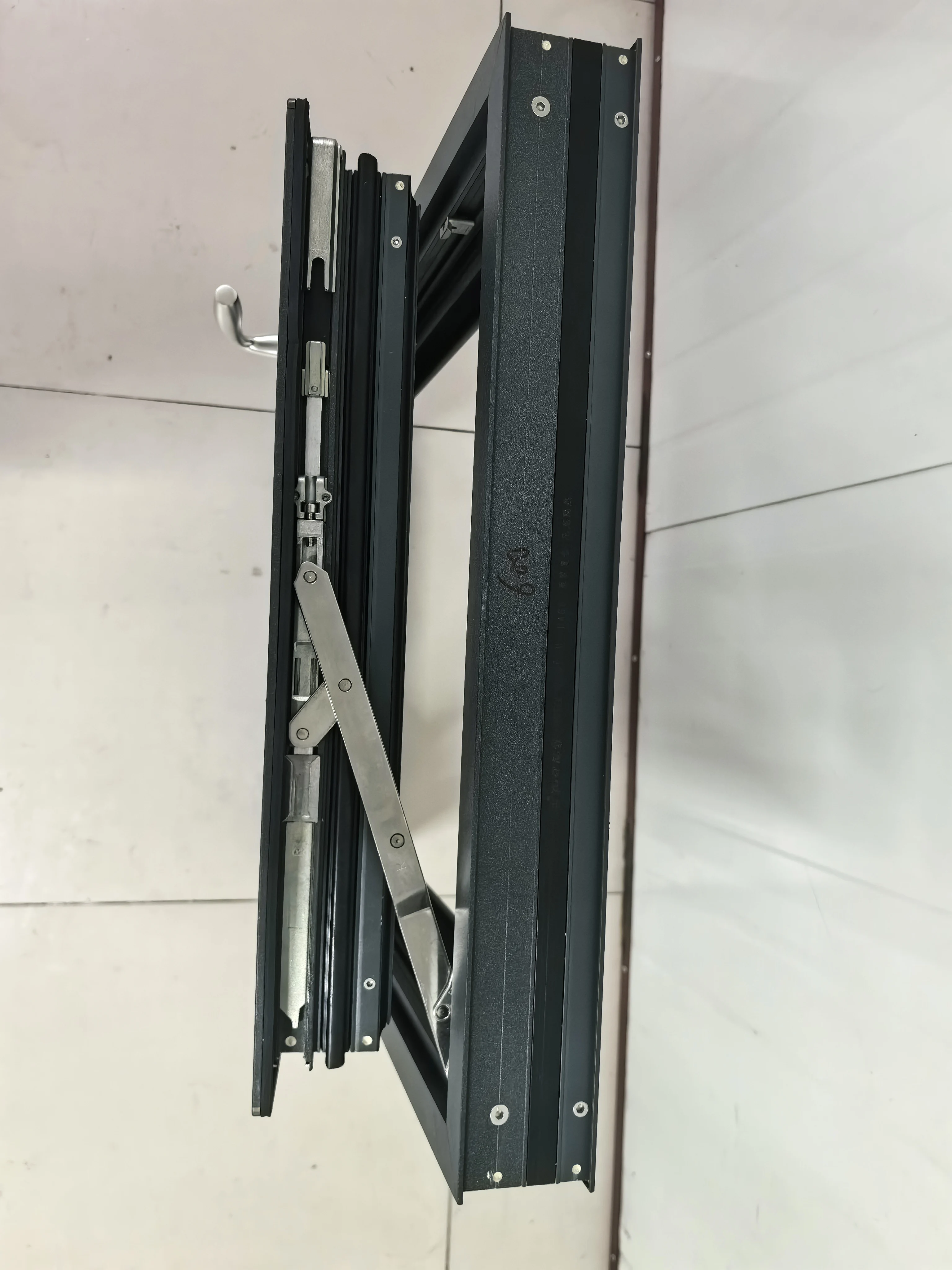 High Quality Wholesale Thick Profile Soundproof Heat-Insulating Durable Broken Bridge Aluminum Casement Window