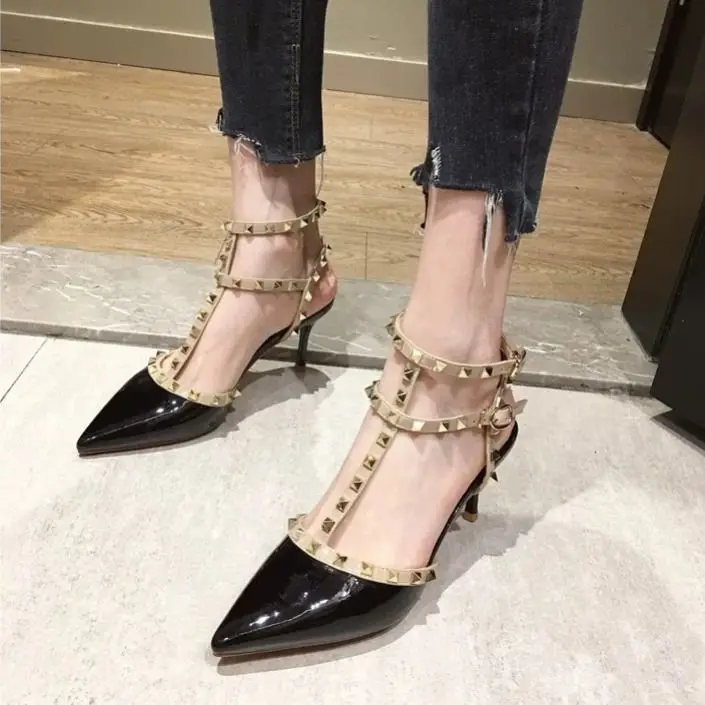 High Heels Women Stiletto All-match Sexy Pointed Hollow Rivet Single Shoes Women Baotou Sandals Women Pumps chaussures dames
